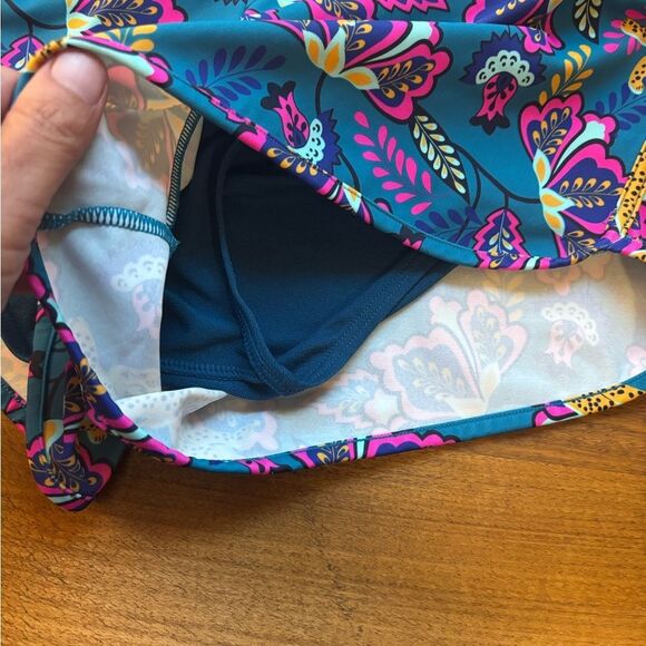 Boden Teal and Pink Patterned Swim shorts - Picture 4 of 7